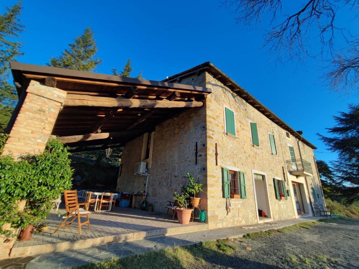 B&B Demetra Solignano Exterior photo